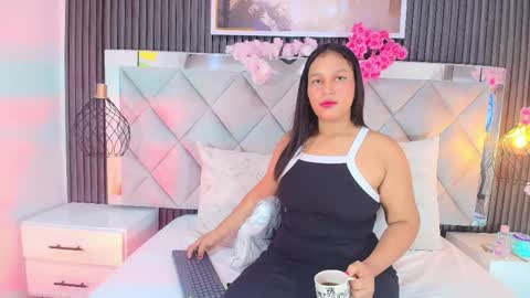Snapshot of sara_channel_ chatting on 21, 4, 2026 SARA online show from 21, 4, 2026