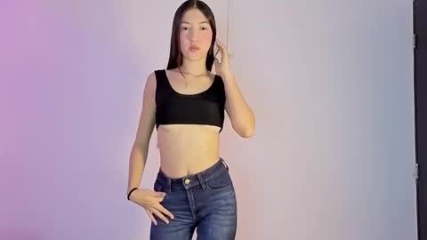 Snapshot of sara_collinss__ chatting on 10, 1, 2026 SARA online show from 10, 1, 2026