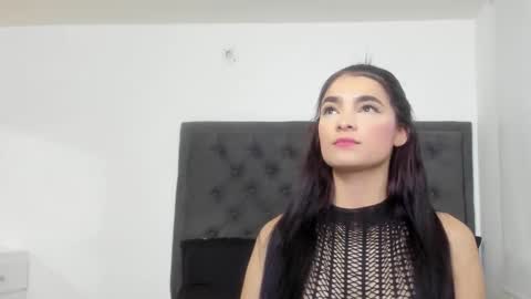 Snapshot of sara_evans01 chatting on 13, 2, 2025 sara online show from 13, 2, 2025
