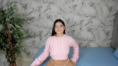 Snapshot of sara_fernandezz chatting on 6, 2, 2025 sara online show from 6, 2, 2025