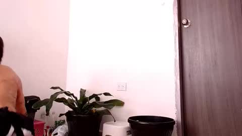 Snapshot of sara_johnson__ chatting on 15, 11, 2025 sara_johnson__ online show from 15, 11, 2025