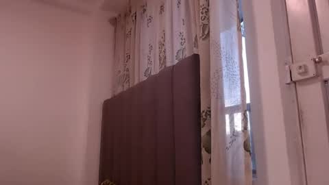 Snapshot of sara_johnson__ chatting on 18, 4, 2026 sara_johnson__ online show from 18, 4, 2026