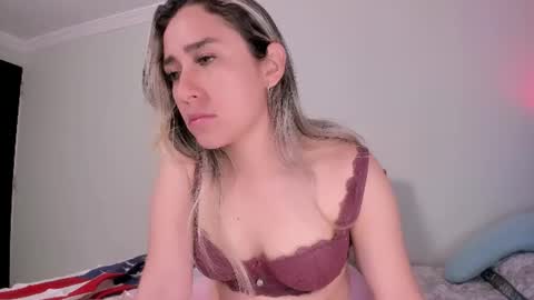 sara_kaii online show from 2, 8, 2026