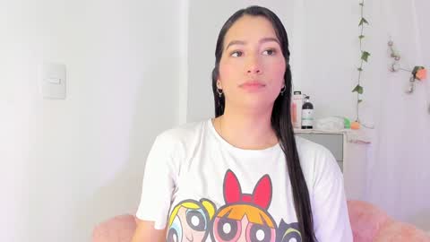 Sara  online show from 4, 2, 2025