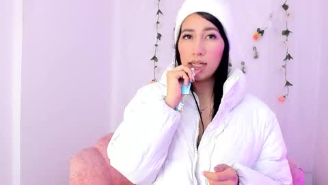 Sara  online show from 25, 2, 2025