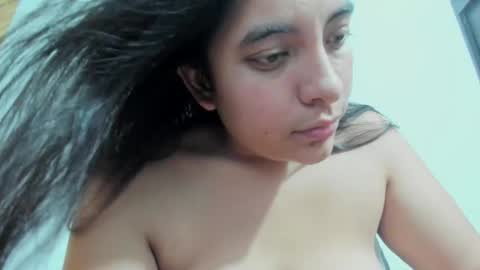 sara_len online show from 9, 1, 2026