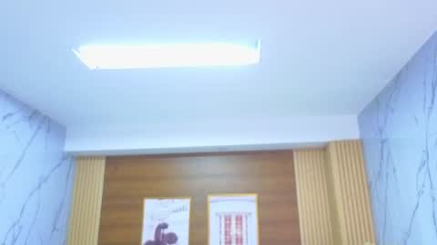 Snapshot of sara_lopez_s chatting on 1, 7, 2026 Sara online show from 1, 7, 2026