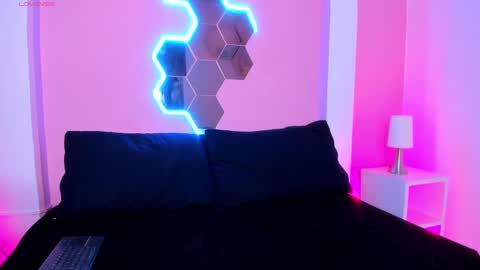 Sara  online show from 23, 1, 2025