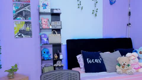 Sara Mendez online show from 6, 2, 2025