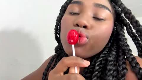 Sara online show from 18, 11, 2025