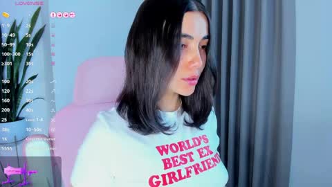 Snapshot of sara_ospina22 chatting on 24, 4, 2026 Sara online show from 24, 4, 2026