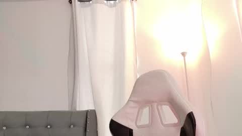 Snapshot of sara_queen9 chatting on 17, 3, 2026 Sara online show from 17, 3, 2026