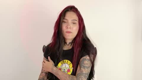 Snapshot of sara_queen9 chatting on 29, 3, 2026 Sara online show from 29, 3, 2026