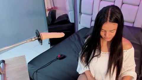 Sara  online show from 16, 11, 2025