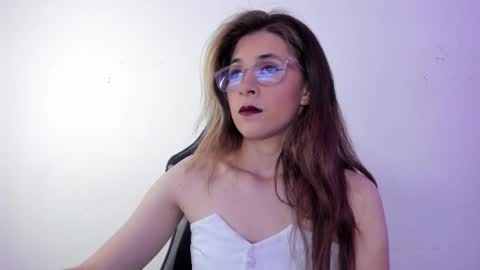 sara_roades online show from 21, 11, 2025