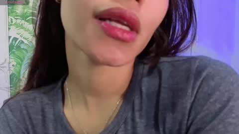 sara  online show from 10, 11, 2025