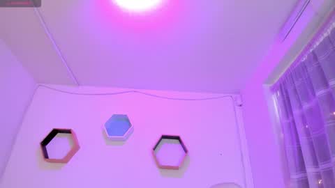 sara online show from 6, 11, 2025