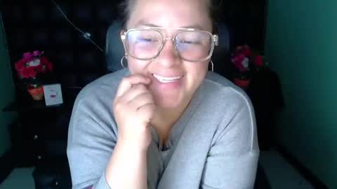 Snapshot of sara_thonson_ chatting on 28, 12, 2024 sara_thonson_ online show from 28, 12, 2024