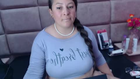 Snapshot of sara_thonson_ chatting on 9, 2, 2025 sara_thonson_ online show from 9, 2, 2025