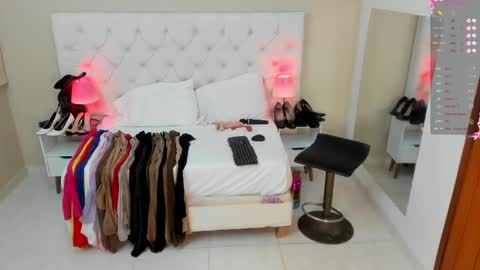 Snapshot of saraa_cute1 chatting on 11, 2, 2025 Saraa Gomez online show from 11, 2, 2025