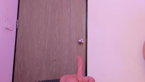 Snapshot of saraa_joness_ chatting on 14, 4, 2026 Sara online show from 14, 4, 2026