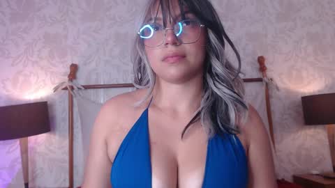 Snapshot of saraa_love_ chatting on 2, 4, 2026 Saraa online show from 2, 4, 2026