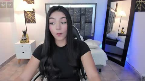 Snapshot of saraa_stormy chatting on 7, 5, 2026 saraa_stormy online show from 7, 5, 2026