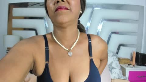 Sara online show from 21, 2, 2025