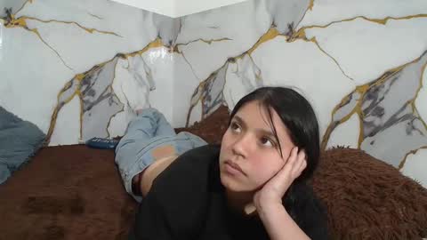 sara and thomas online show from 13, 12, 2025