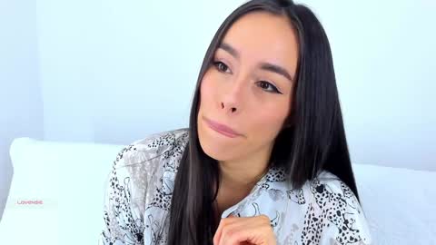 Snapshot of saraarchbould chatting on 6, 2, 2025 Sara online show from 6, 2, 2025