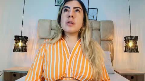 Snapshot of sarablonde_t chatting on 25, 3, 2026 sarablonde_t online show from 25, 3, 2026