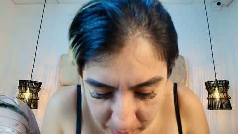 Snapshot of sarablonde_t chatting on 7, 4, 2026 sarablonde_t online show from 7, 4, 2026