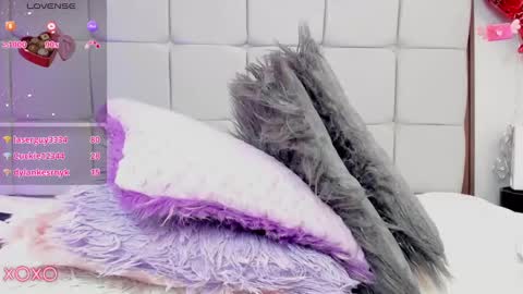   online show from 19, 2, 2025