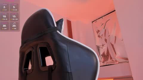 Snapshot of saracavali chatting on 23, 4, 2026 sara cavali online show from 23, 4, 2026