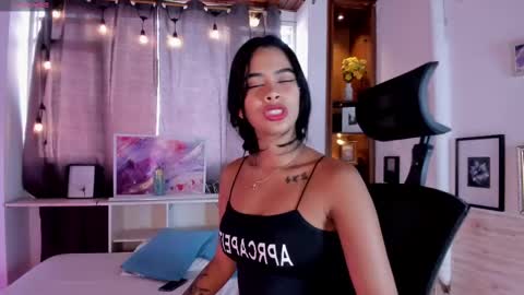 Sara  Everyday From 1430 to 2130 Col Time online show from 26, 2, 2025