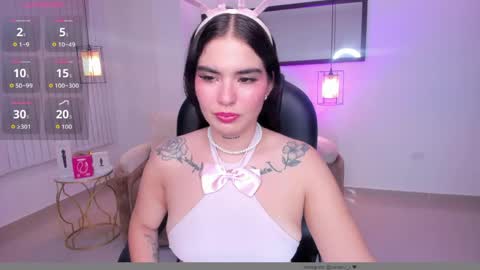 saracruz online show from 9, 4, 2026