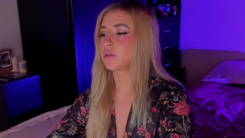 Snapshot of saradiazxxx chatting on 24, 4, 2026 saradiazxxx online show from 24, 4, 2026