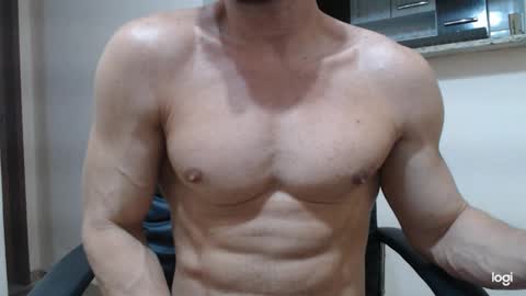 saradorj92 online show from 11, 12, 2024