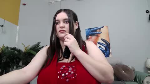 saraelise online show from 30, 9, 2025