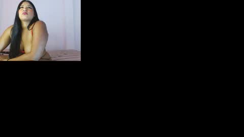 Snapshot of sarafox_10 chatting on 4, 12, 2025 saraflox online show from 4, 12, 2025