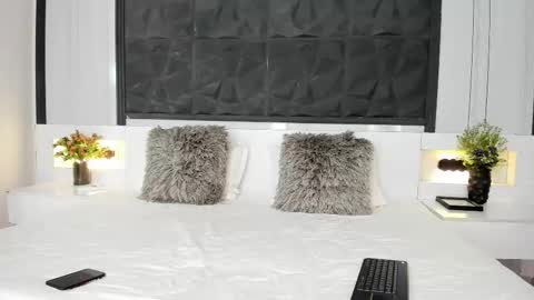 Snapshot of saragomez_1 chatting on 23, 10, 2025 Sara Gomez online show from 23, 10, 2025