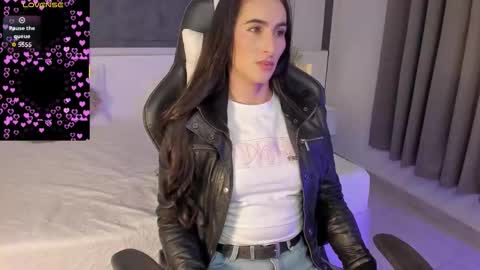 Snapshot of saragomez_1 chatting on 10, 1, 2026 Sara Gomez online show from 10, 1, 2026