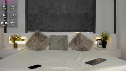 Snapshot of saragomez_1 chatting on 1, 2, 2026 Sara Gomez online show from 1, 2, 2026