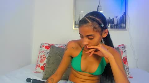 sarah_ashbourne online show from 17, 9, 2025