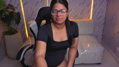 Snapshot of sarah_bay_tx chatting on 11, 6, 2026 sarah_bay_tx online show from 11, 6, 2026