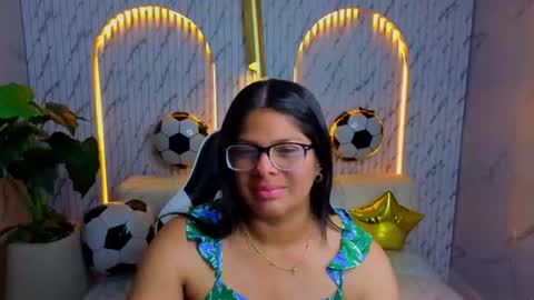 Snapshot of sarah_bay_tx chatting on 22, 6, 2026 sarah_bay_tx online show from 22, 6, 2026