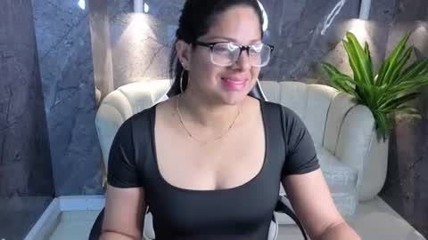 Snapshot of sarah_bay_tx chatting on 5, 7, 2026 sarah_bay_tx online show from 5, 7, 2026