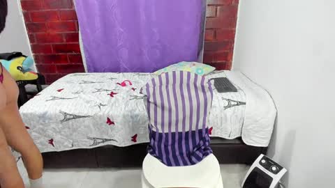 Snapshot of sarah_fox20 chatting on 25, 1, 2025 Sarah online show from 25, 1, 2025