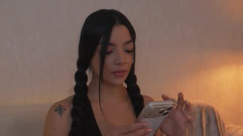       online show from 19, 3, 2026