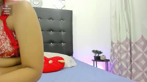 Snapshot of sarah_lowee chatting on 16, 9, 2025 sarah_lowee online show from 16, 9, 2025